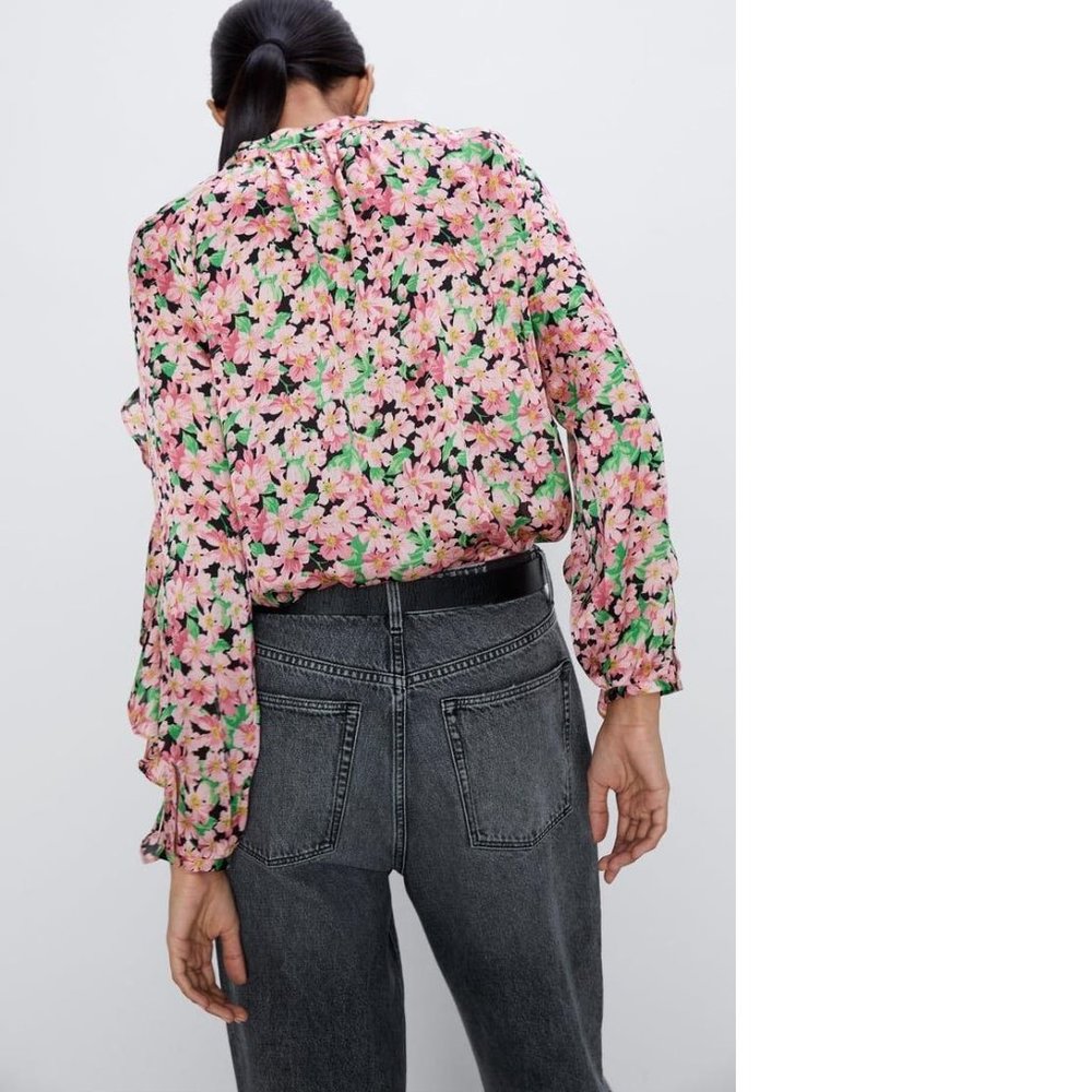 ZARA Women's Size Medium Pink Floral Long Sleeve V-Neck Ruffle Loose Blouse Top - Picture 10 of 11